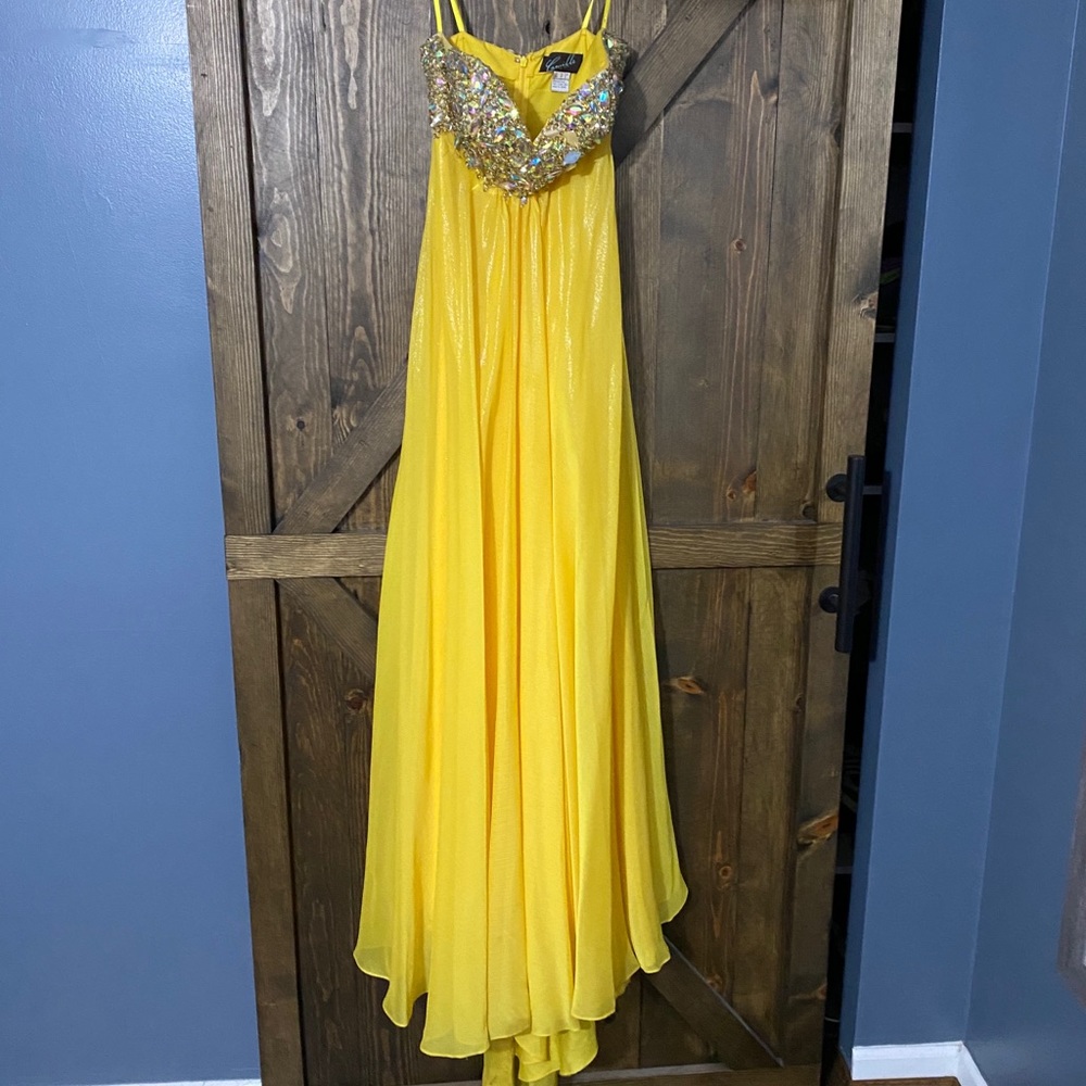 Prom dress
